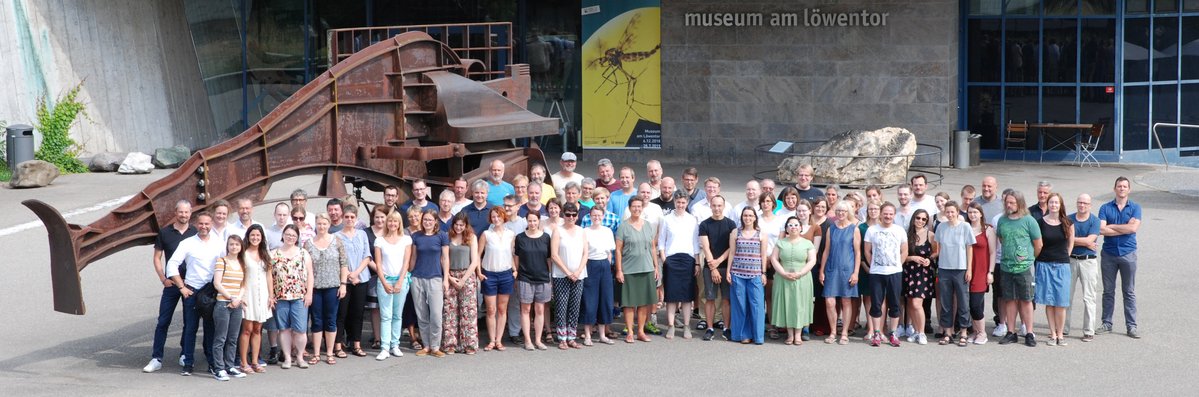 Gruppenbild der Belegschaft des Naturkundemuseum Stuttgart