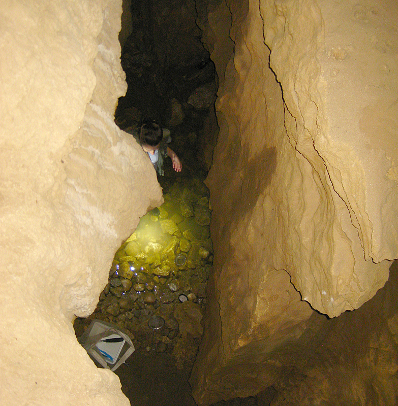 Höhlenspalte