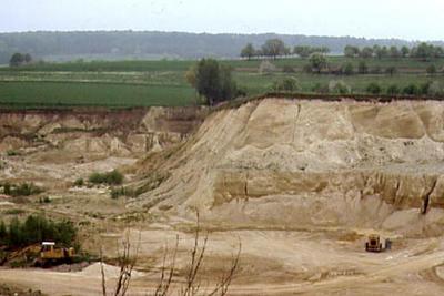 Landschaftsaufnahme einer Sandgrube