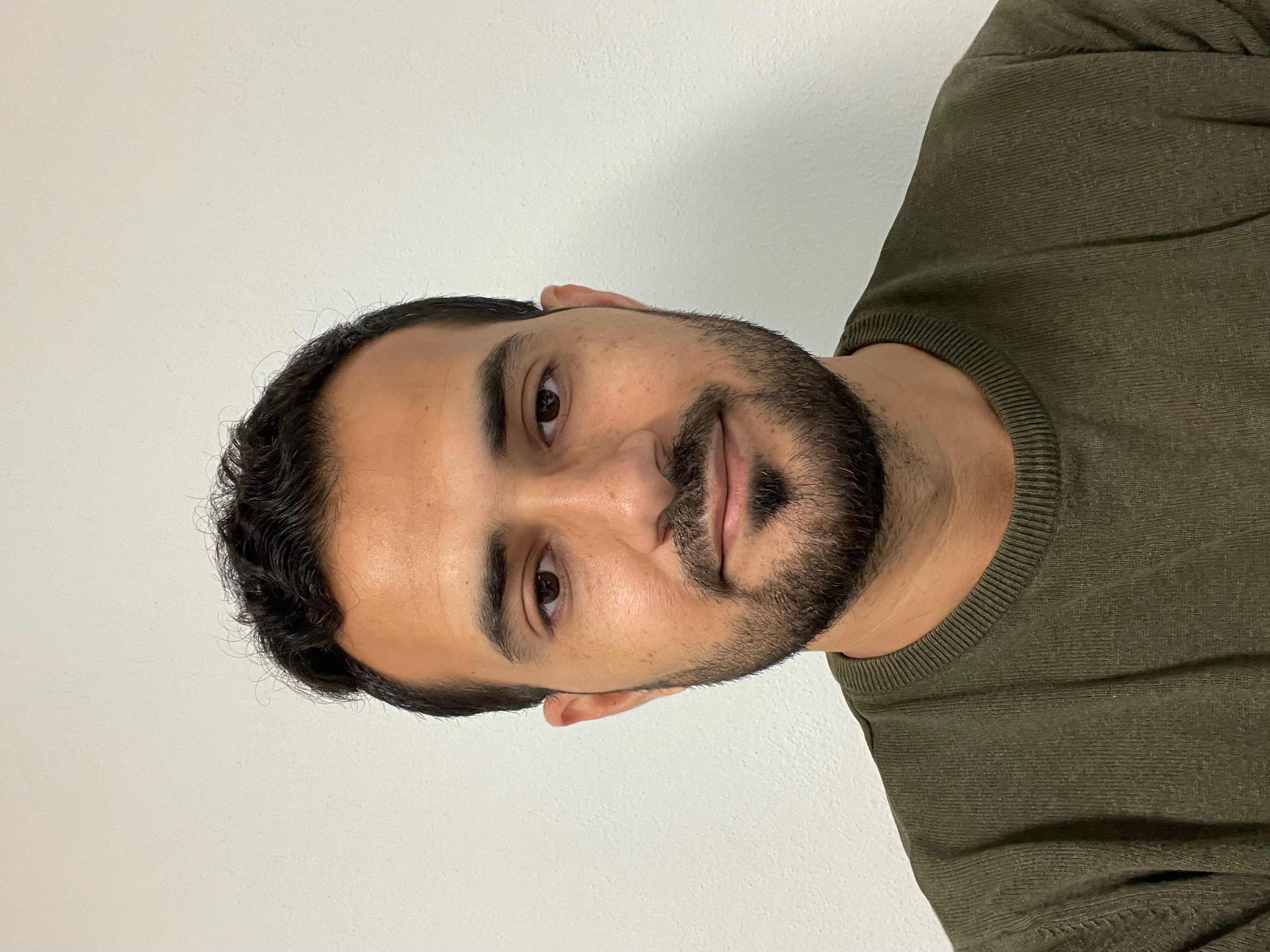 Portrait von Tuema Alarab