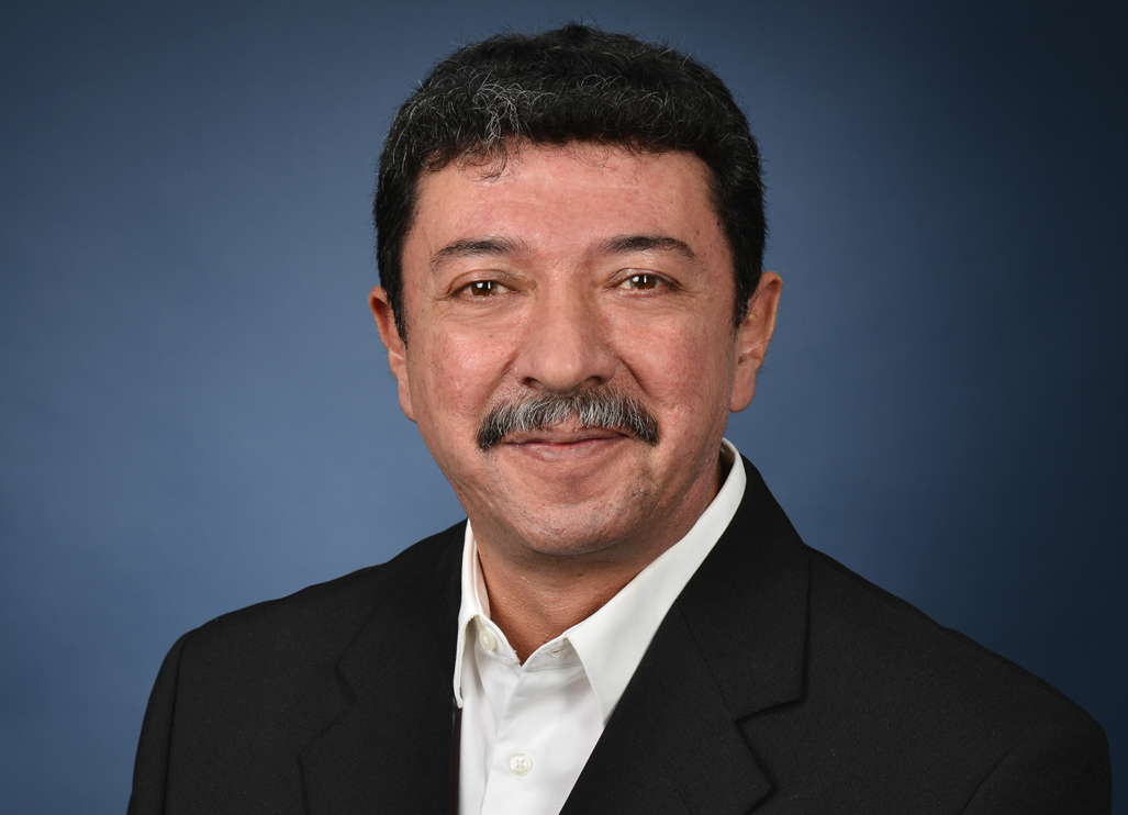 Portrait von Carlos Monje
